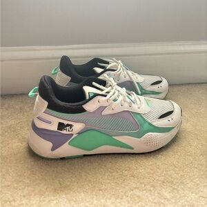 MTV x Puma RS-X collab ( will be cleaned prior to shipping )